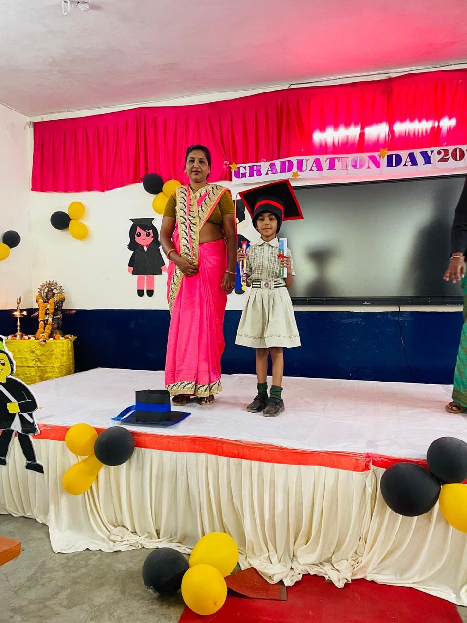 πβ¨ Graduation Day Celebration at M.K.N. Hr. Sec. School! β¨π